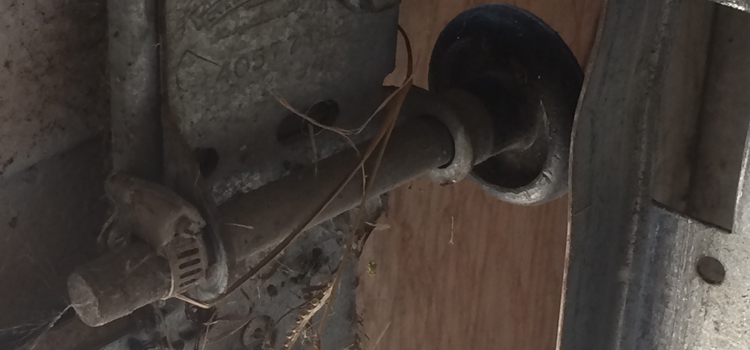garage-door-roller-off-track-repair in Burnaby Heights