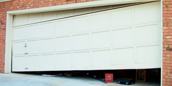 aluminum garage doors services in Maywood